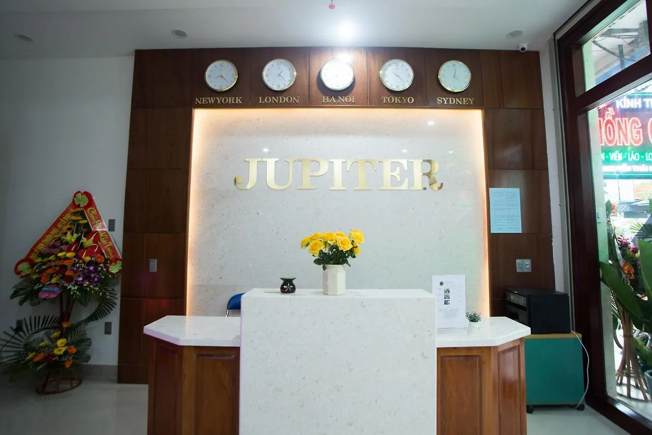 Jupiter Hotel Danang 2*,